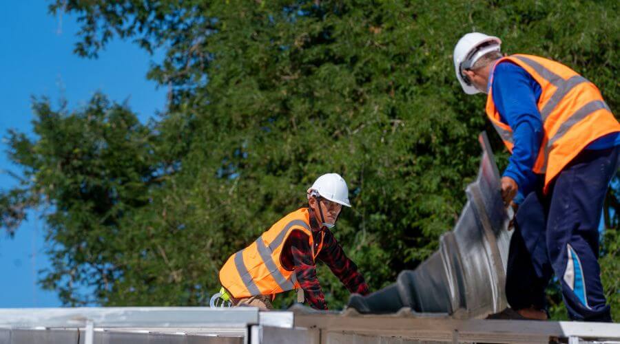 Professional Flat Roofing Installation in Hinckley, UT